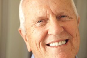 How To Choose the Right Senior Care Franchise