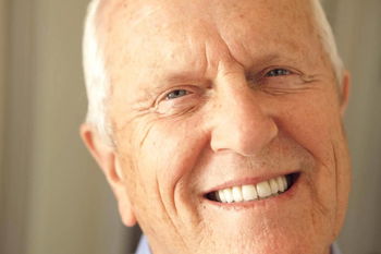 How To Choose the Right Senior Care Franchise